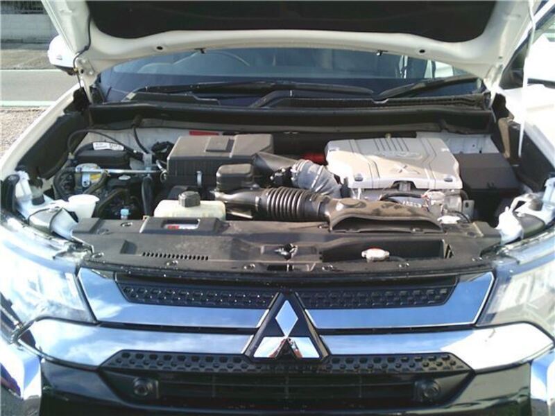 OUTLANDER PHEV