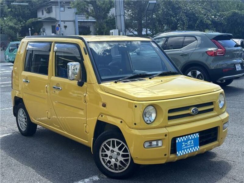 DAIHATSU NAKED