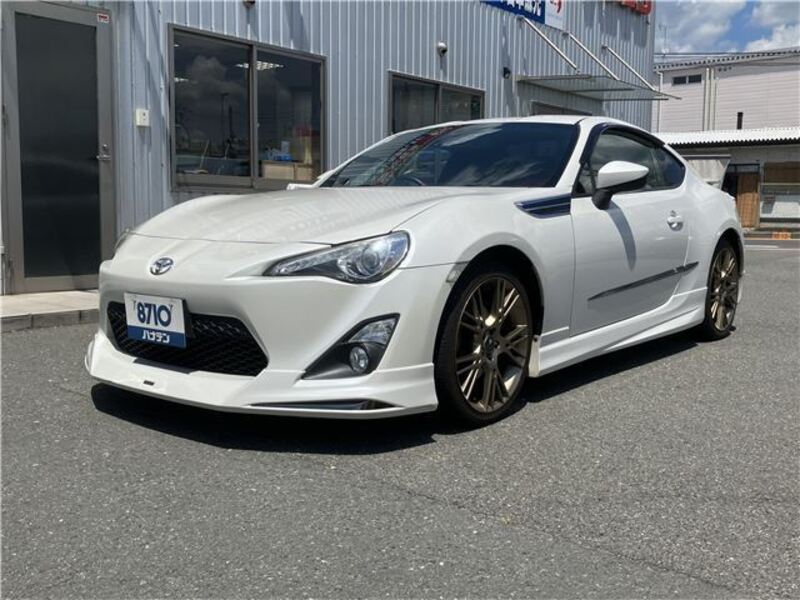 TOYOTA 86