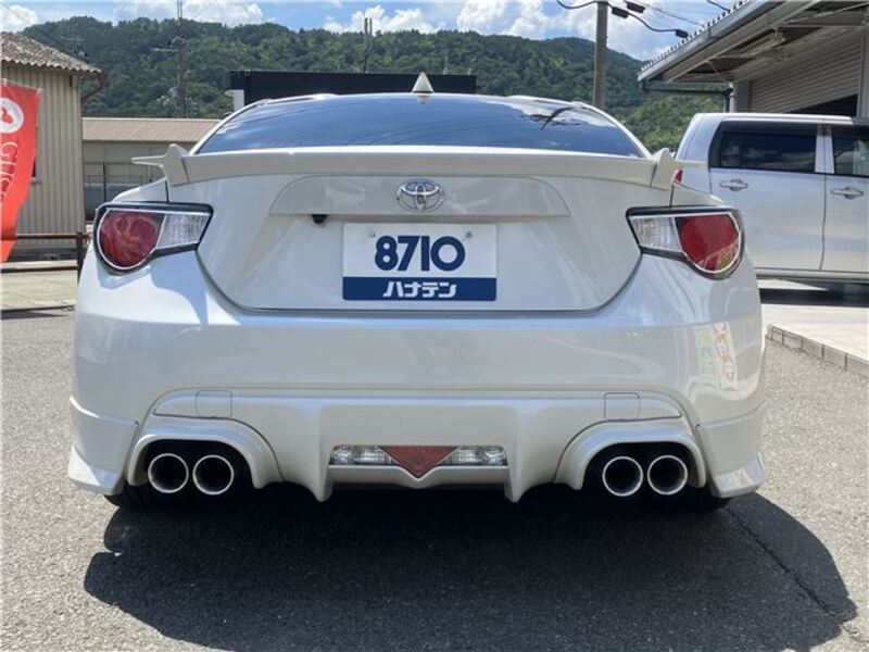 86