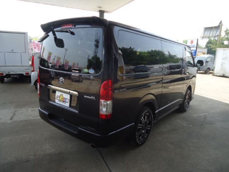 HIACE