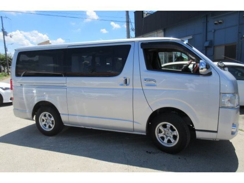 HIACE