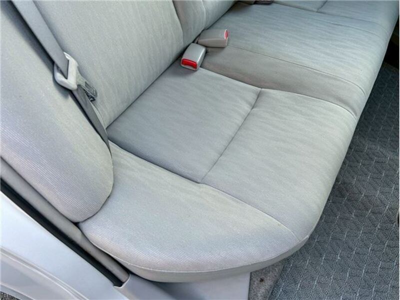 COROLLA AXIO