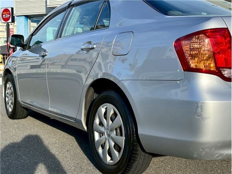 COROLLA AXIO