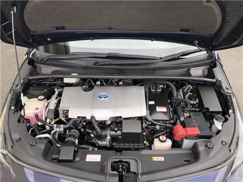 PRIUS PHV