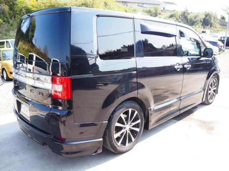 DELICA D5