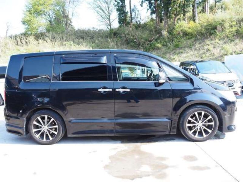 DELICA D5