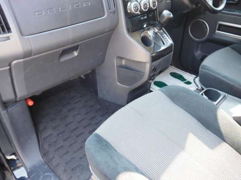 DELICA D5