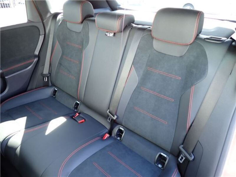 B-CLASS