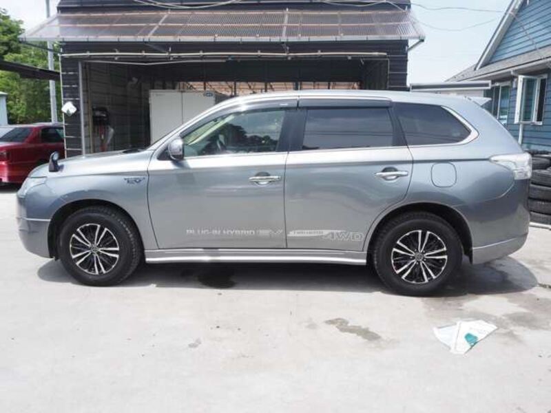 OUTLANDER PHEV