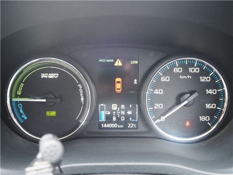 OUTLANDER PHEV