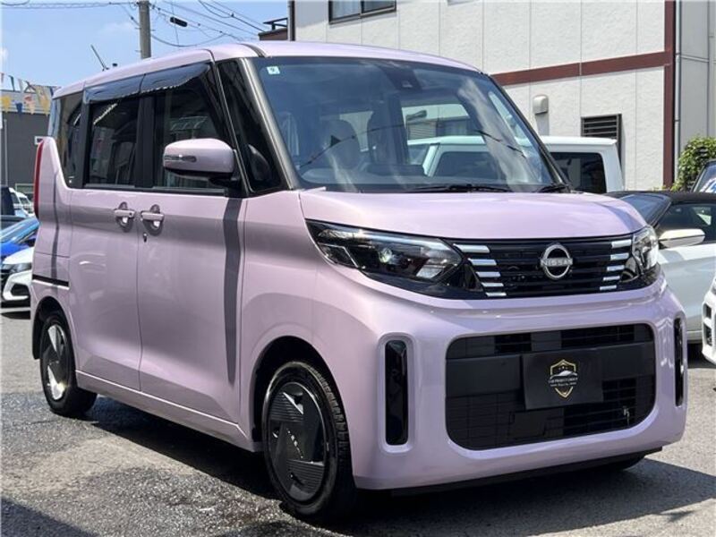NISSAN ROOX