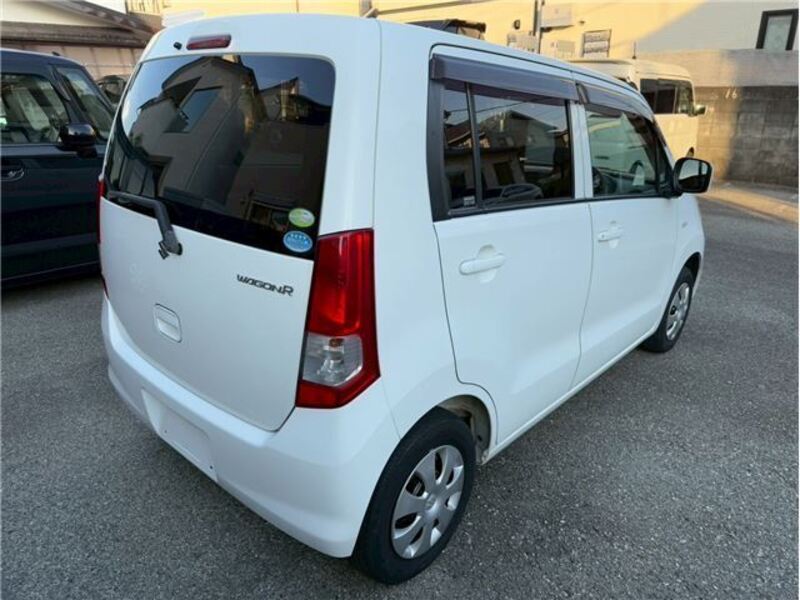 WAGON R