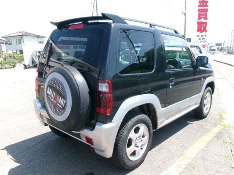 PAJERO MINI