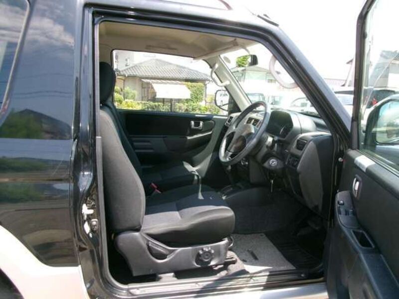 PAJERO MINI