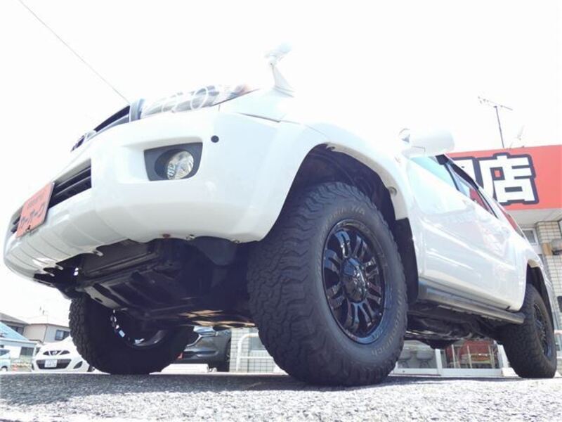 HILUX SURF