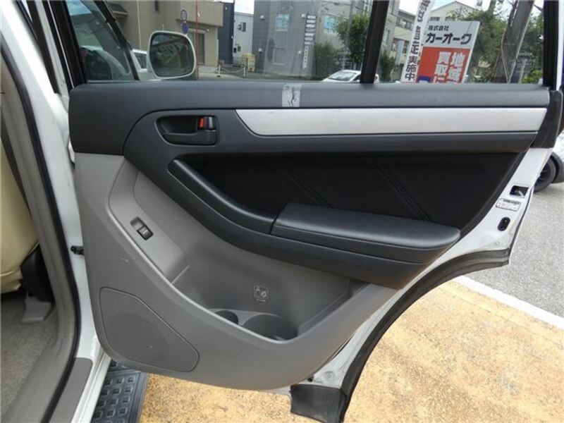 HILUX SURF
