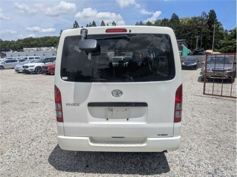 HIACE VAN