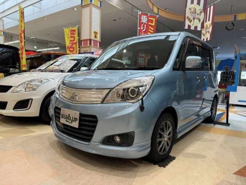 DELICA D2
