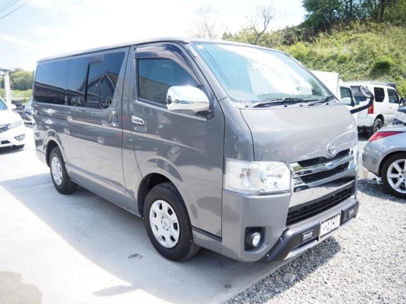 HIACE VAN