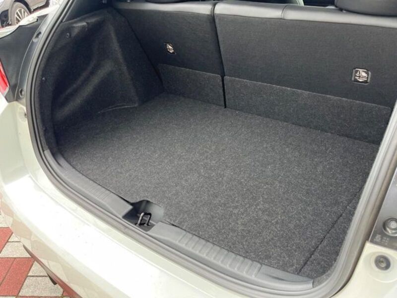 GR YARIS