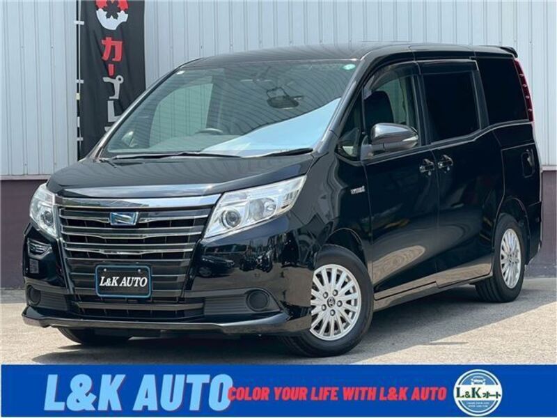 TOYOTA NOAH