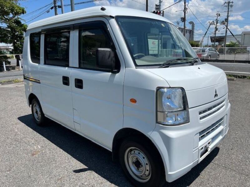 MINICAB VAN