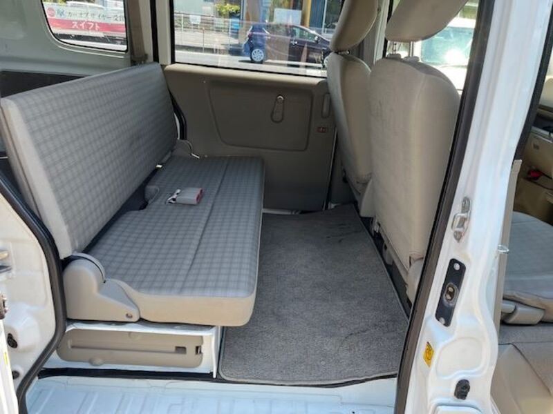 MINICAB VAN