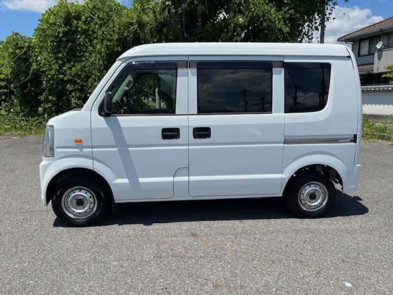 MINICAB VAN