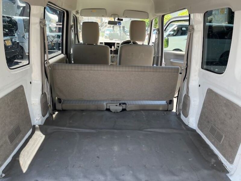 MINICAB VAN