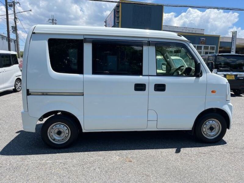 MINICAB VAN