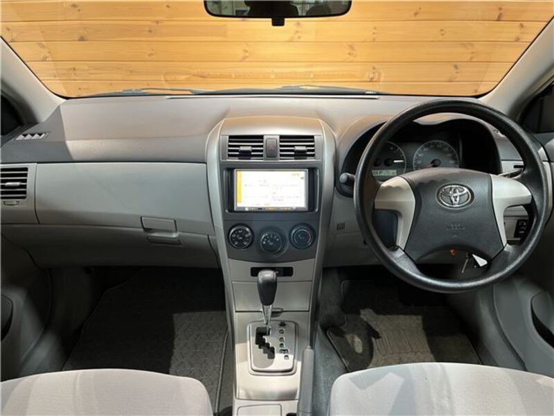 COROLLA AXIO
