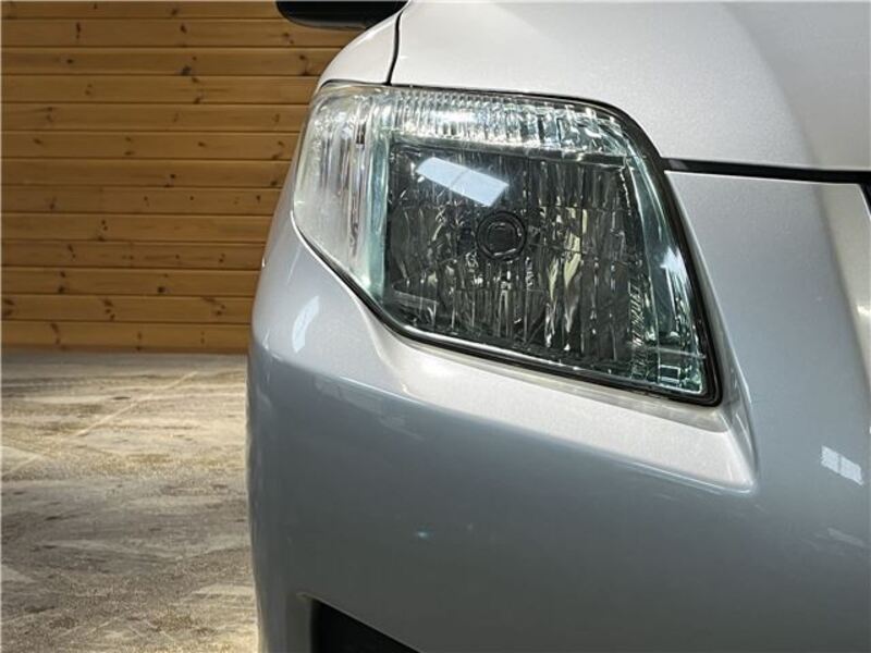 COROLLA AXIO
