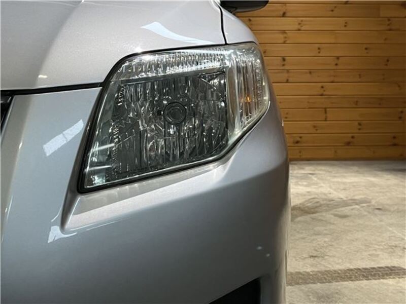 COROLLA AXIO