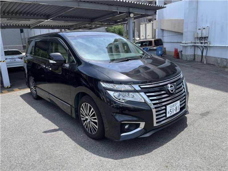 NISSAN ELGRAND