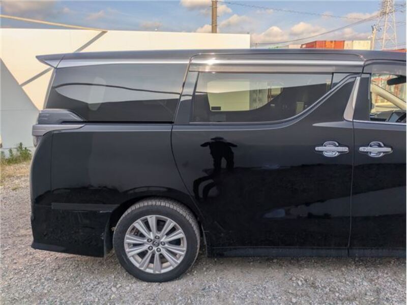 VELLFIRE