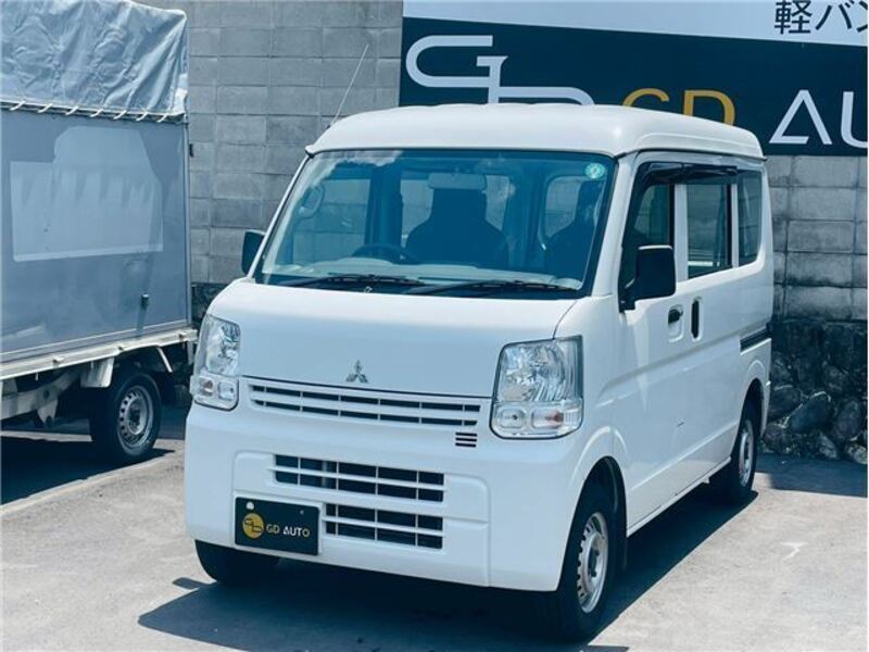 MITSUBISHI MINICAB VAN
