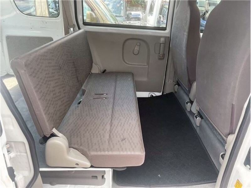 MINICAB VAN