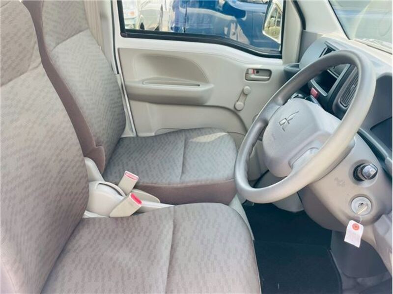 MINICAB VAN