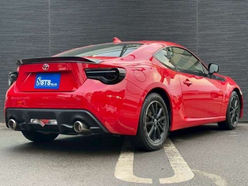 86