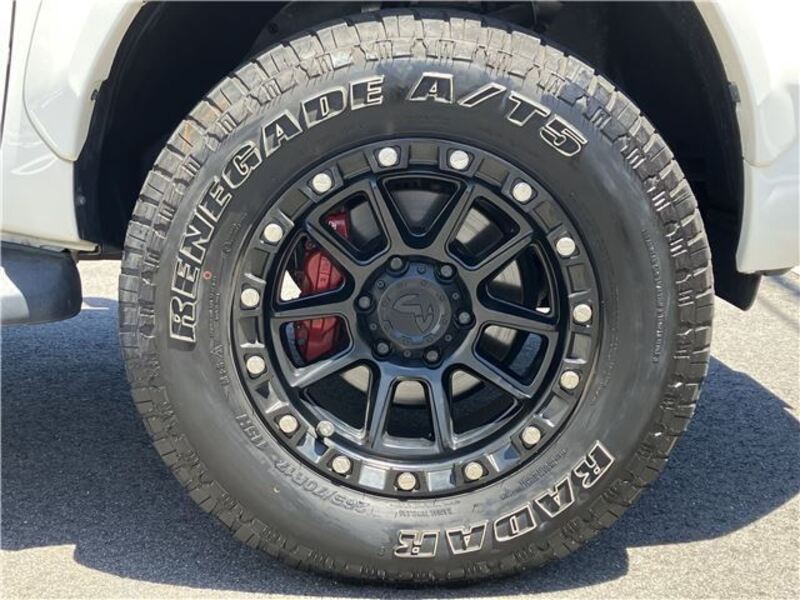 HILUX