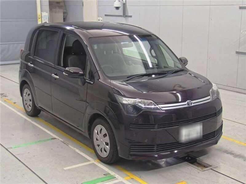 TOYOTA SPADE