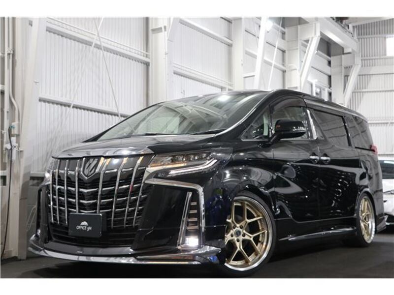 TOYOTA ALPHARD