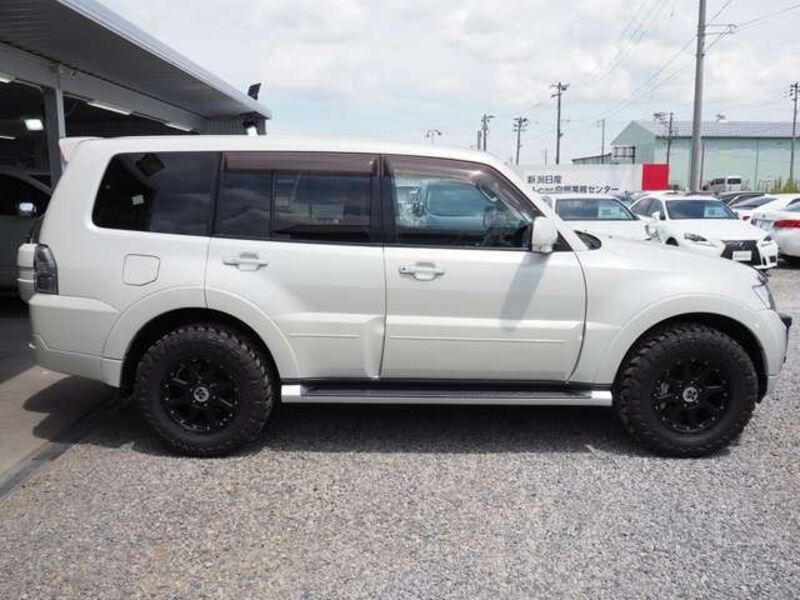 PAJERO