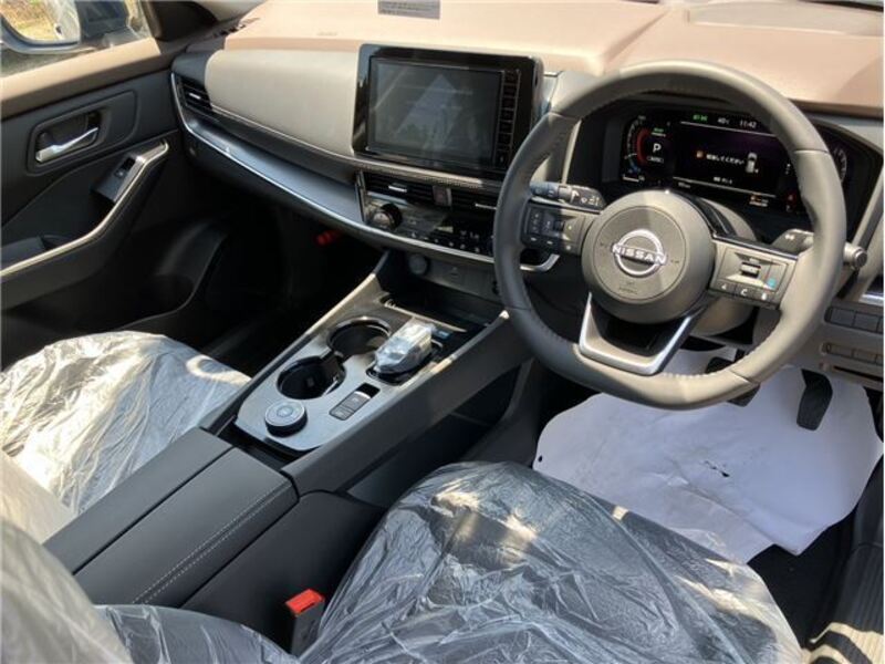 X-TRAIL