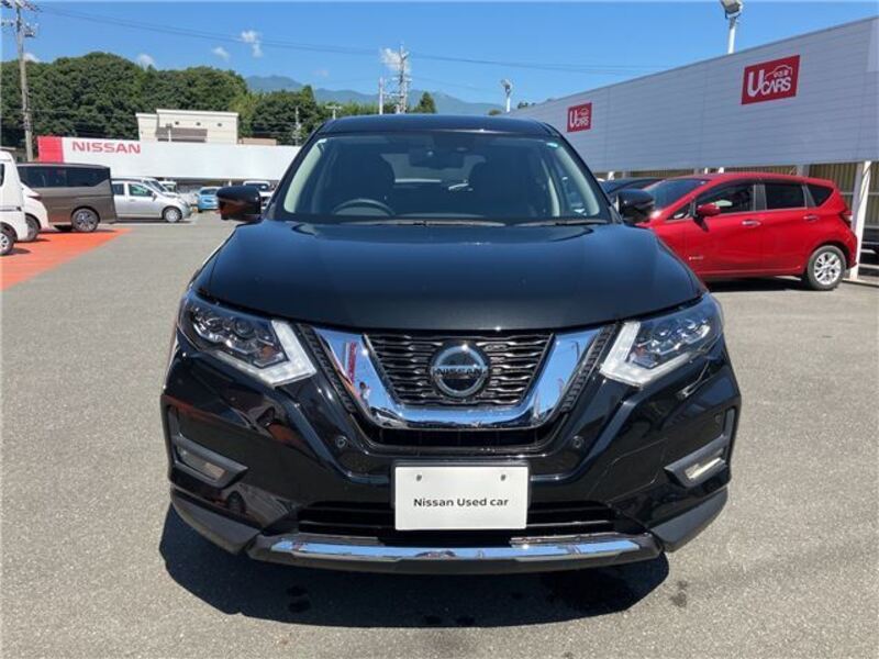 X-TRAIL