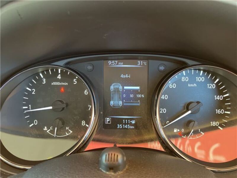 X-TRAIL