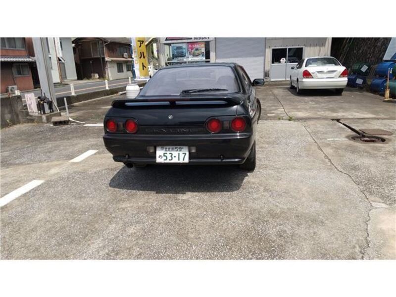 SKYLINE