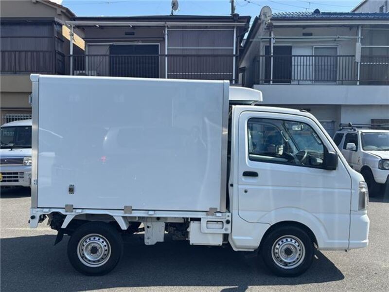 CLIPPER TRUCK