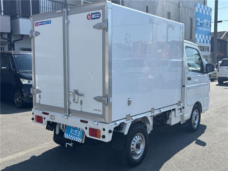CLIPPER TRUCK